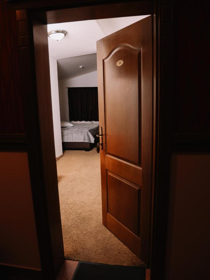 Hotel Stara Ada Banja Luka Extérieur photo